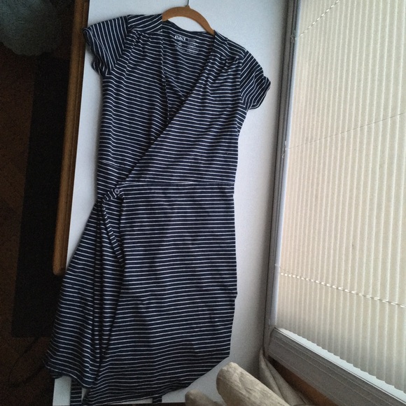 Pact Organic Cotton Wrap Dress Tulip Navy Stripes - Picture 3 of 8